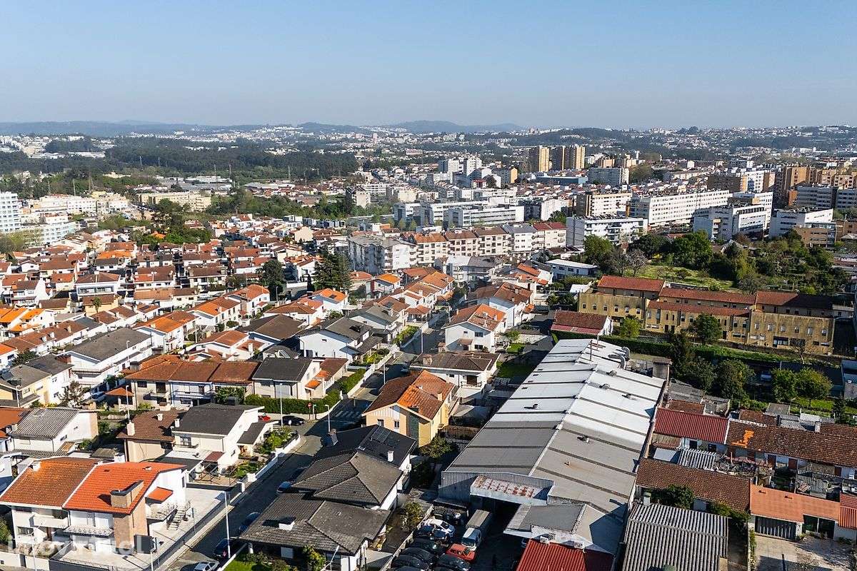 Moradia T4 para venda - Grande imagem: 3/45