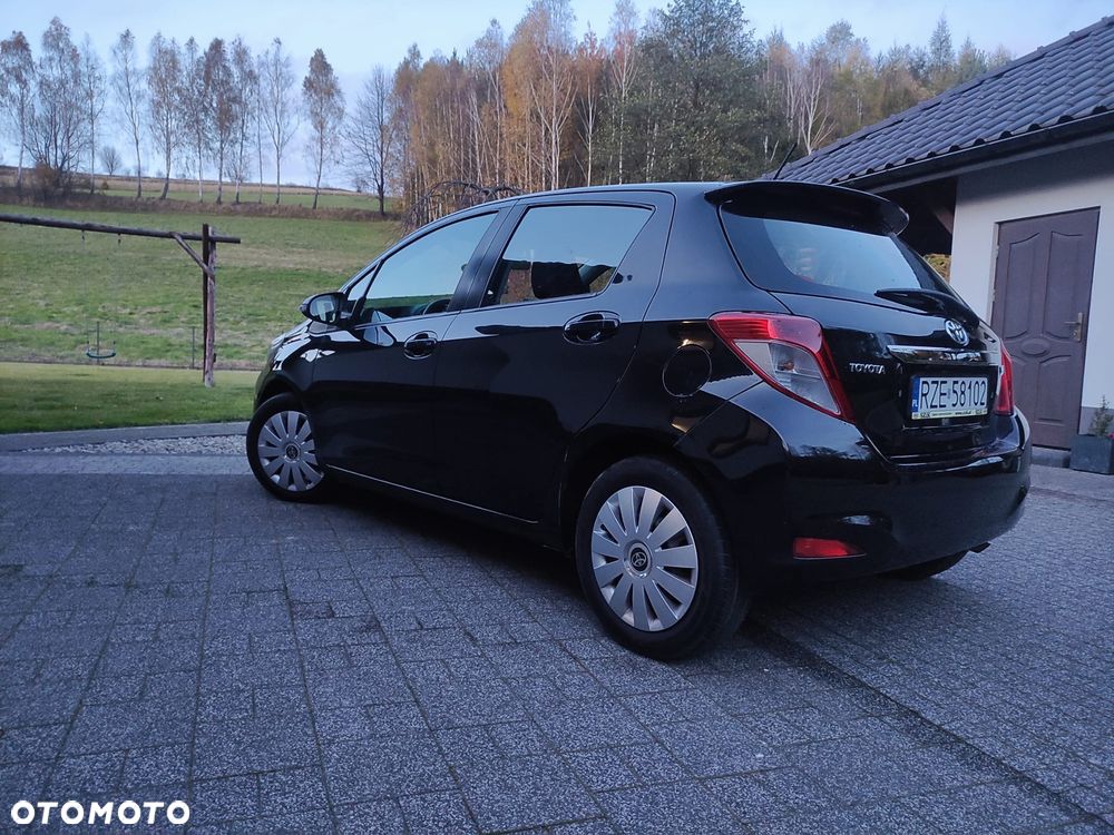 Toyota Yaris 1.33 Dynamic - 2