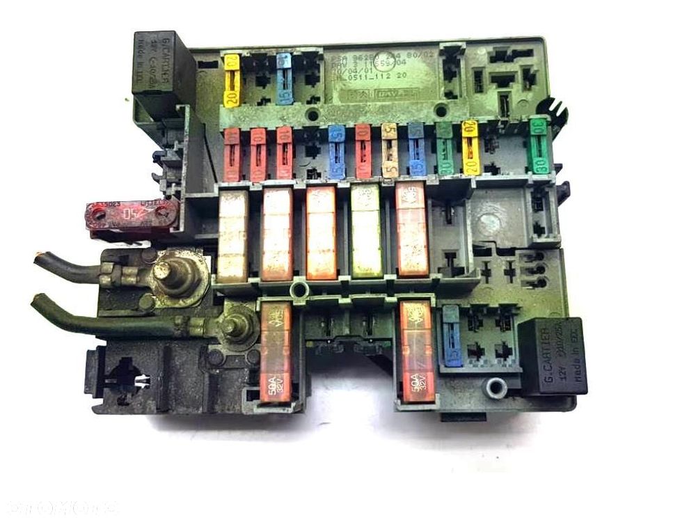 SKRZYNKA BEZPIECZNIKÓW CITROEN XSARA PICASSO 9628024480 - 1