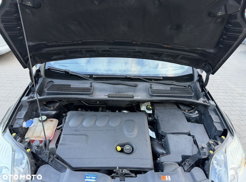 Ford Kuga 2.0 TDCi Trend - 14