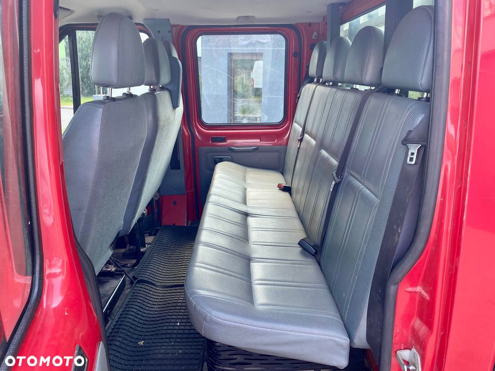 Ford Transit - 10