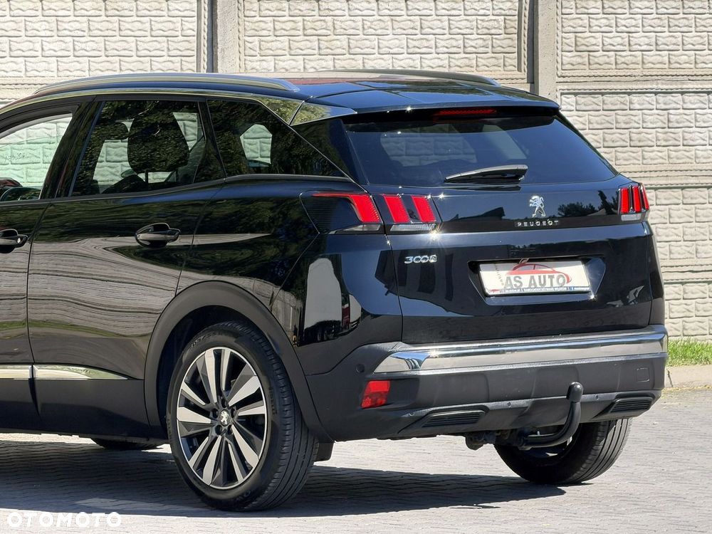 Peugeot 3008 1.5 BlueHDi Allure S&S EAT8 - 36