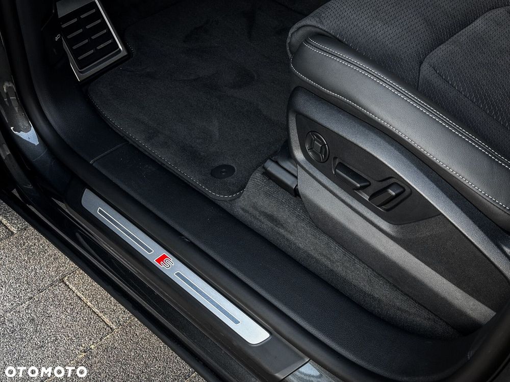 Audi Q8 - 19