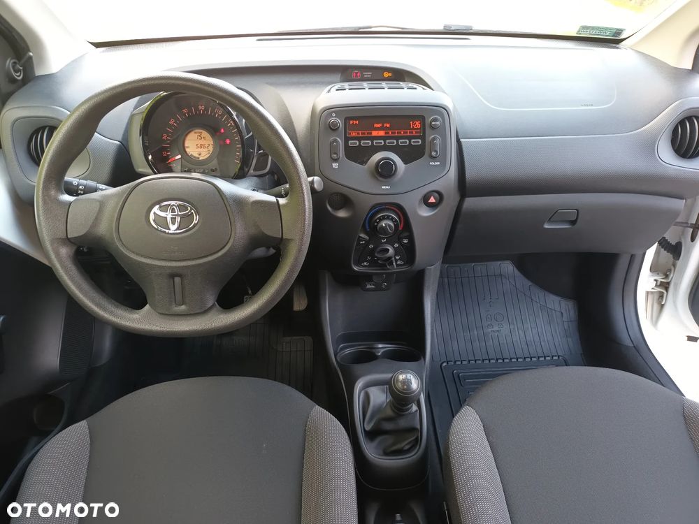Toyota Aygo 1.0 VVT-i Black Edition - 12