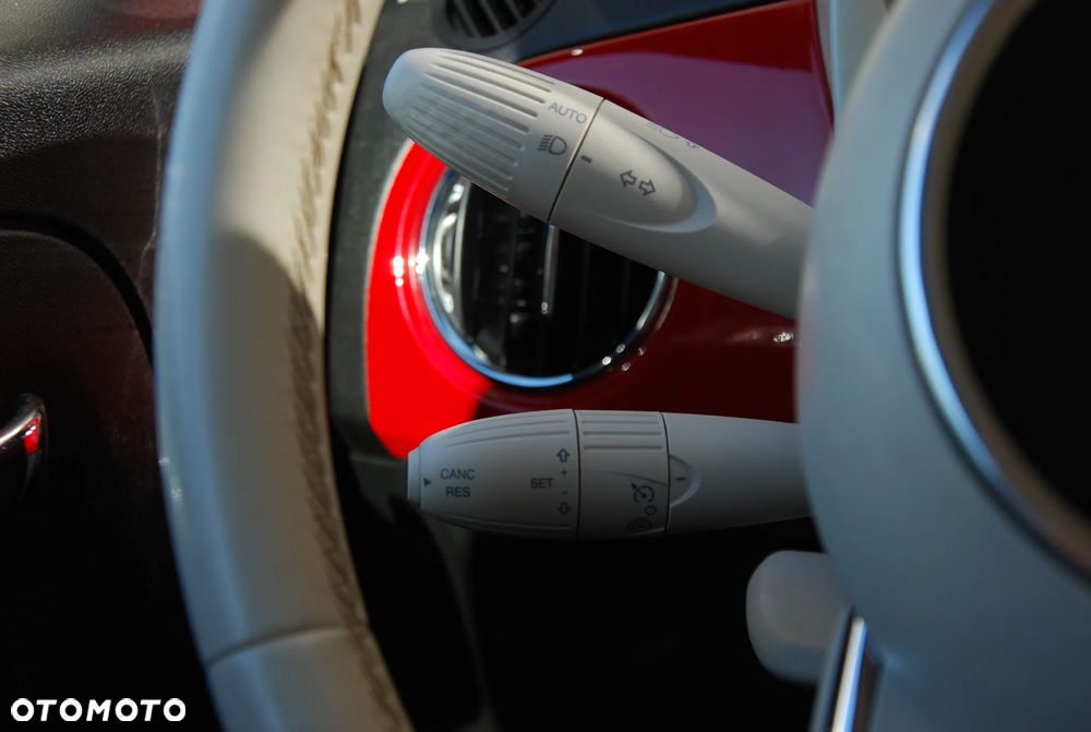 Fiat 500 1.0 Hybrid Lounge - 31