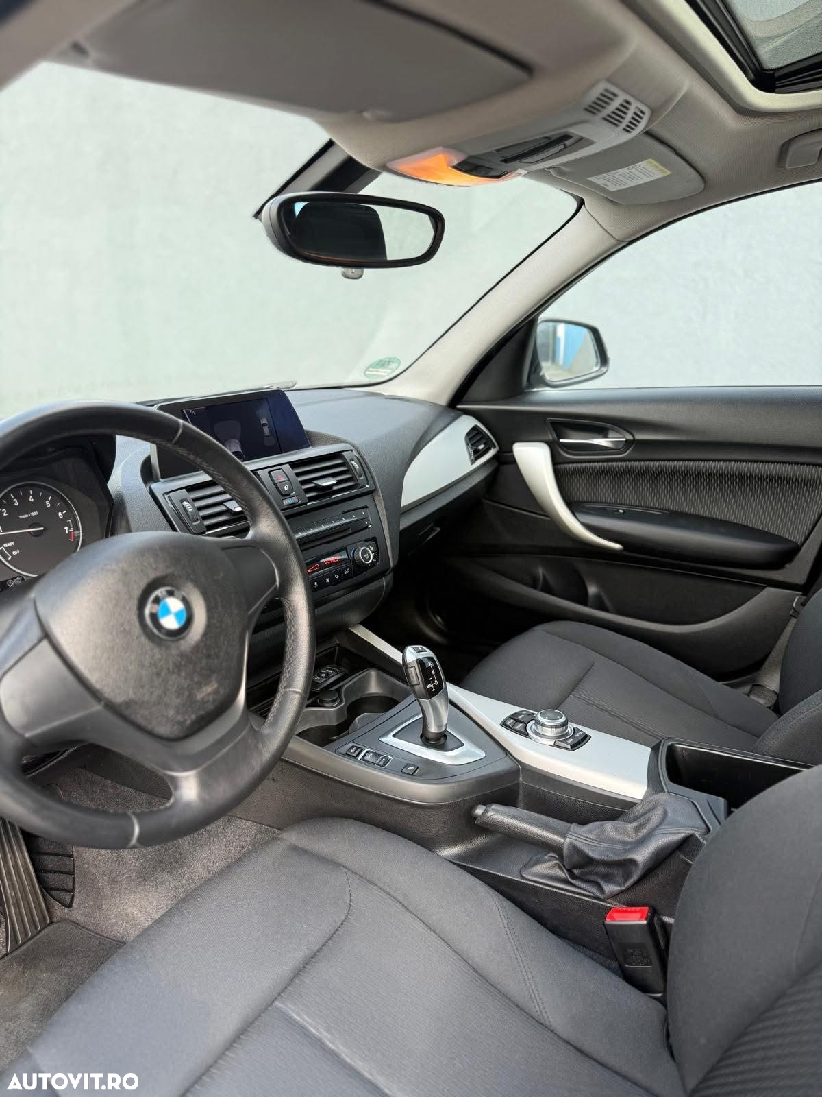 BMW Seria 1 118i Aut. Sport Line - 16