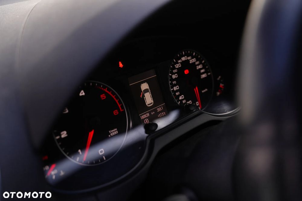 Audi Q5 2.0 TDI Quattro - 8