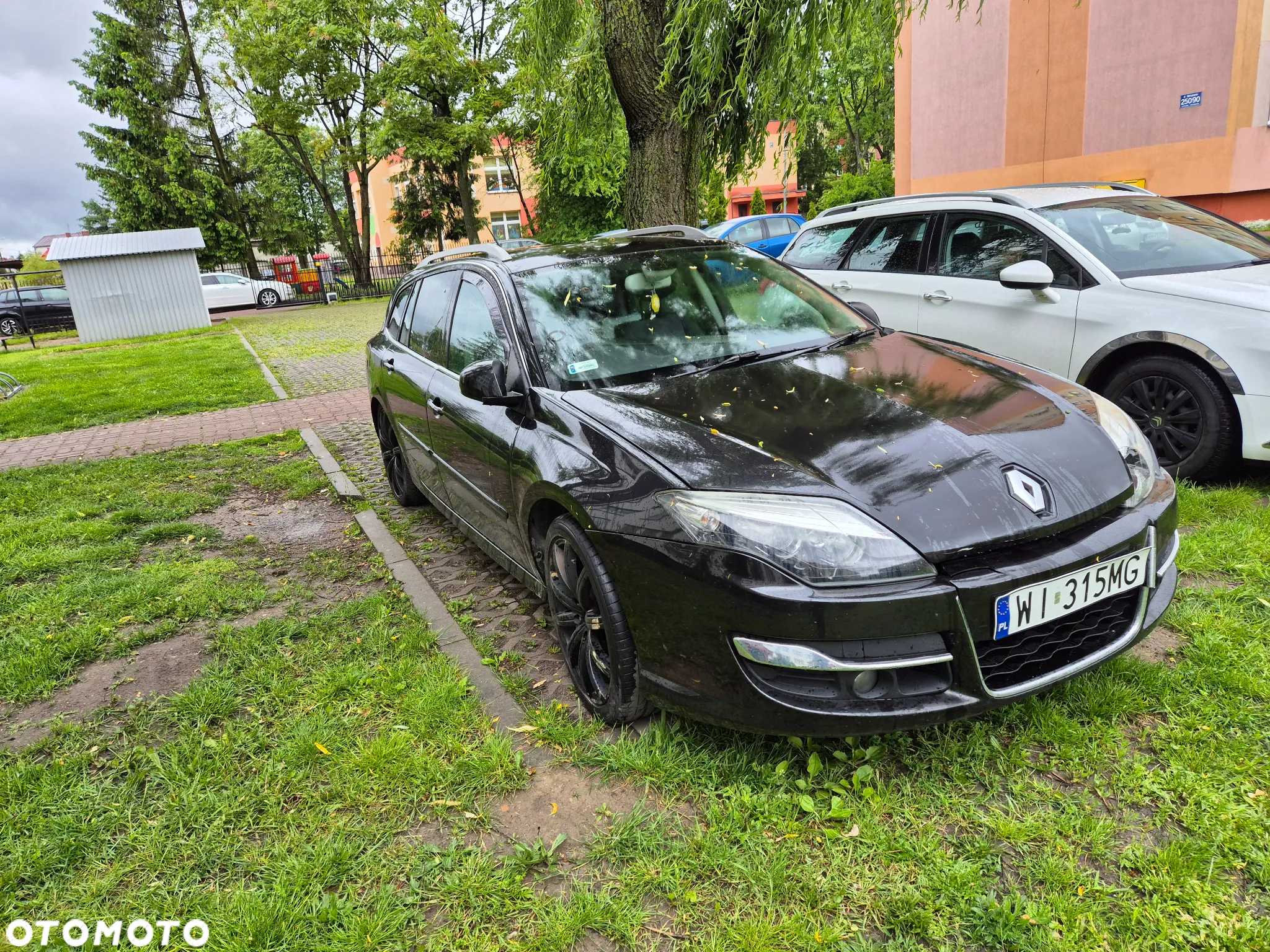 Renault Laguna Grandtour dCi 150 FAP Bose - 3