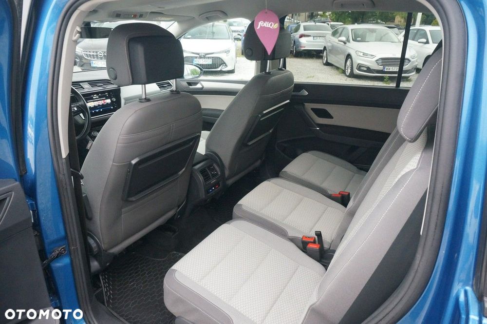 Volkswagen Touran 2.0 TDI BMT Comfortline DSG - 23