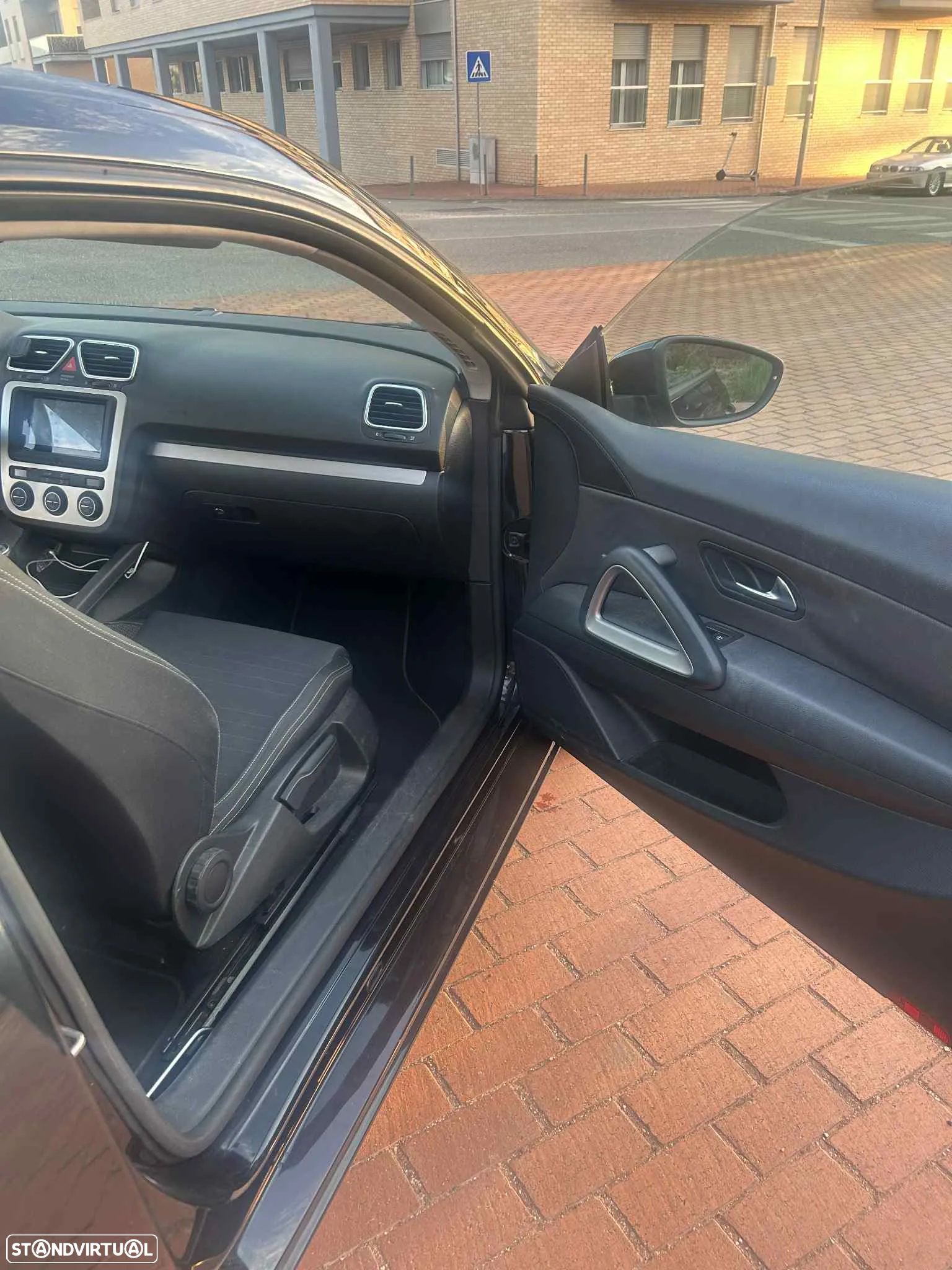 VW Scirocco - 17