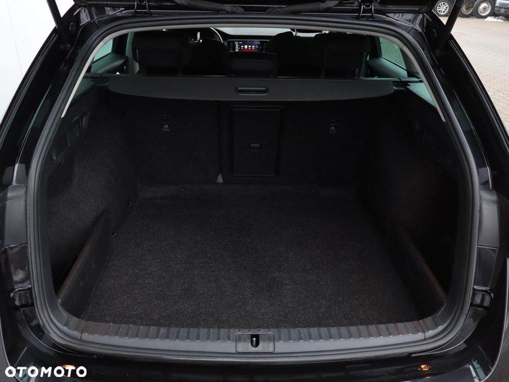 Skoda Octavia 1.5 TSI e-TEC DSG Ambition - 8