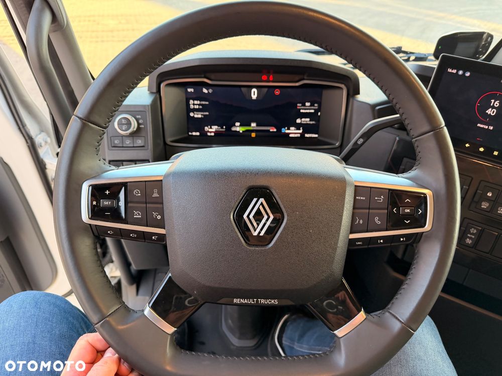 Renault T520 - 13