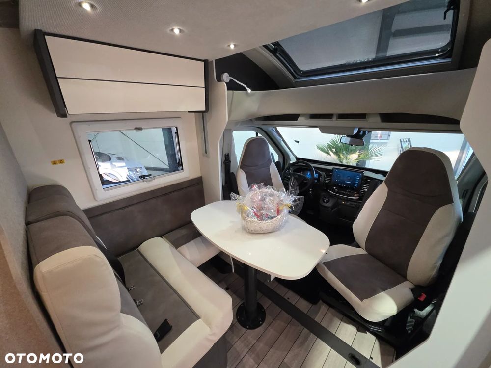 McLOUIS SLIM 339 UKŁAD ŁÓŻEK NIEMIECKICH GARAZ 6,69M 2.0 4 OSOBOWY - 31