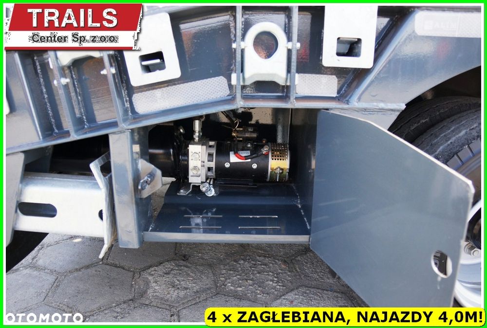Inny Niskopodłogowa + zagłebienia na koła, oś skrętna, NAJAZDY DŁUGIE 4,0 M. !!! - 34