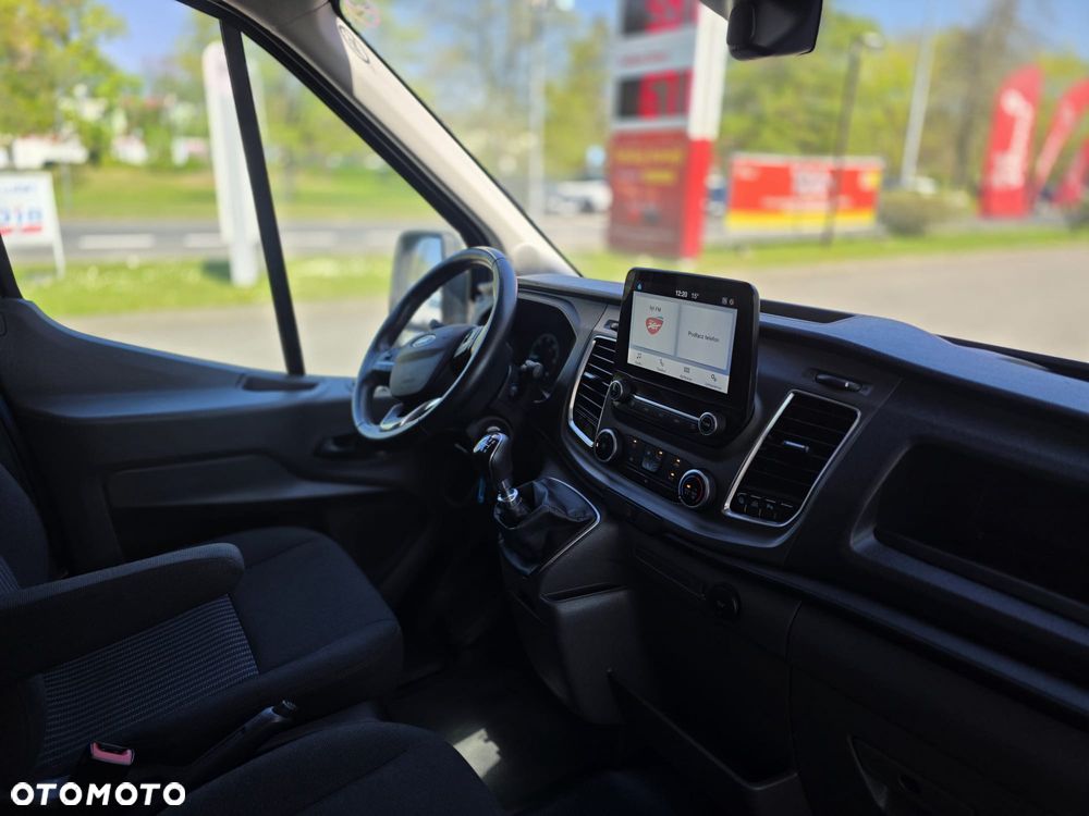 Ford Transit - 17