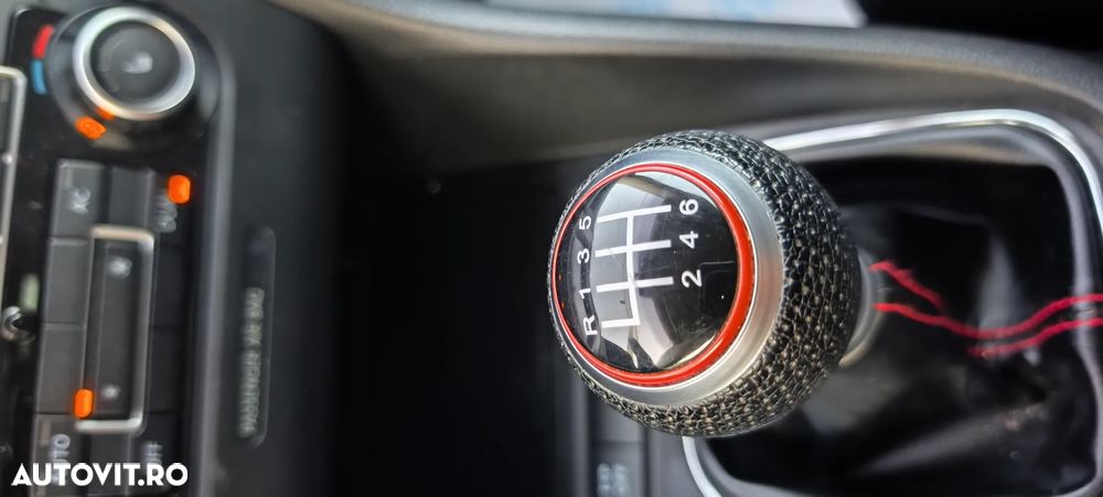 Volkswagen Golf 1.4 TSI Sportline - 34