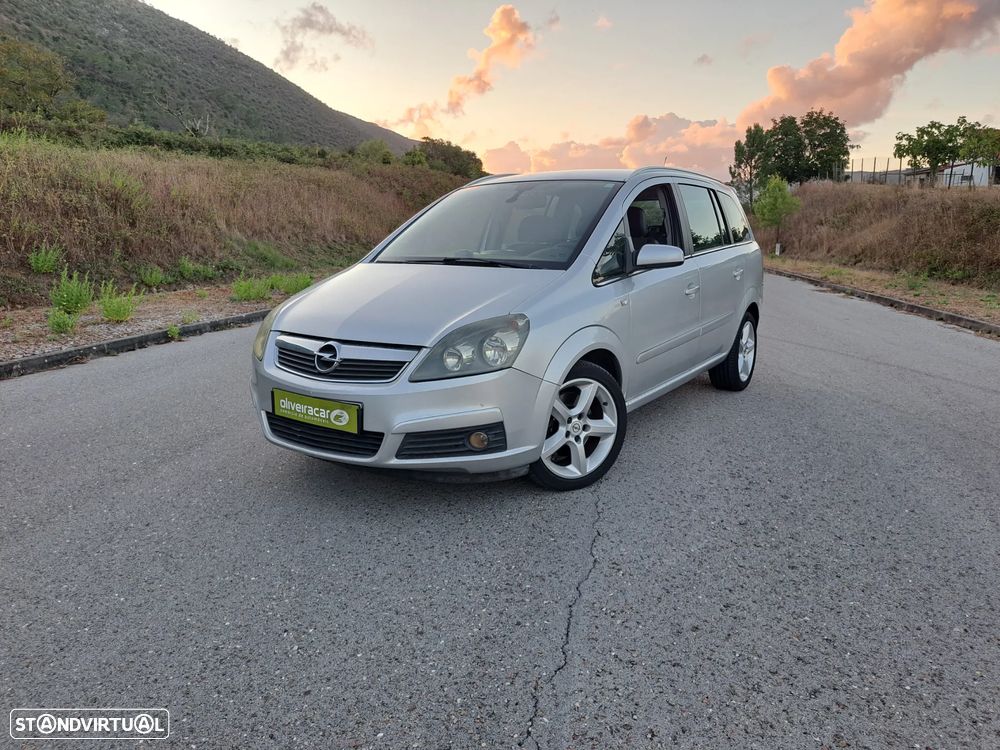 Opel Zafira 1.9 CDTI Cosmo - 1