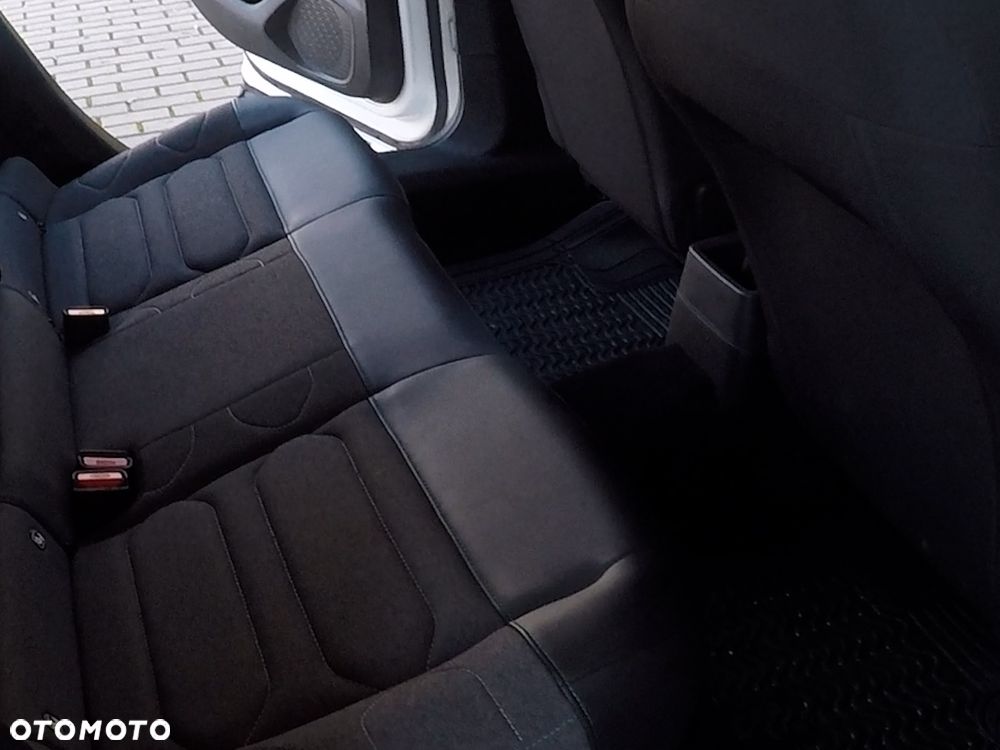 Citroën C4 PureTech 100 Stop&Start LIVE - 21