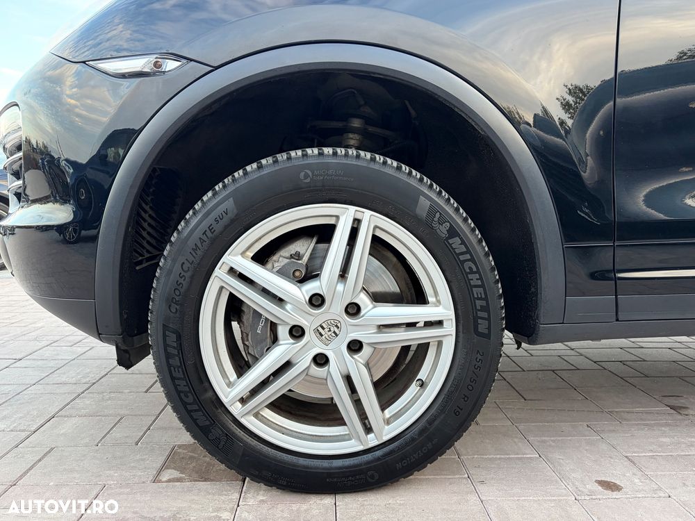 Porsche Cayenne 3.0TD TipTronic - 36