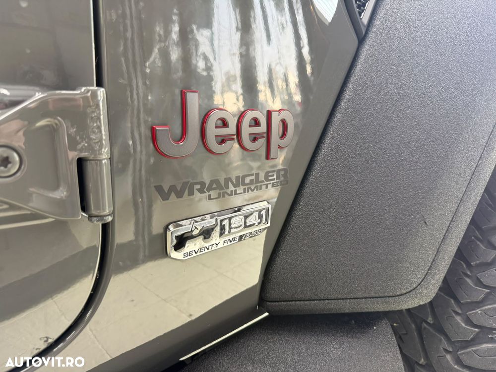 Jeep Wrangler 2.0 Turbo AT8 Rubicon - 8