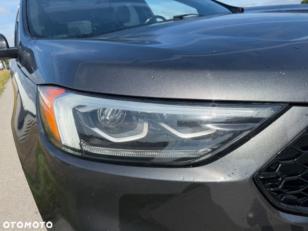 Ford Edge - 13