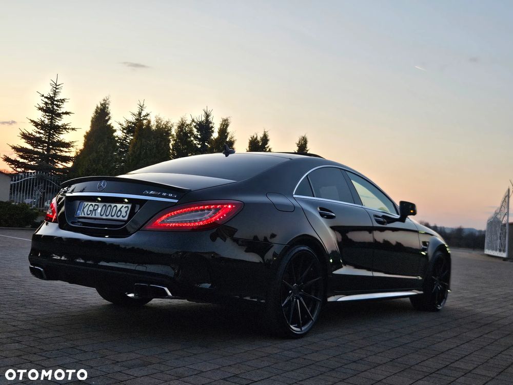 Mercedes-Benz CLS - 28
