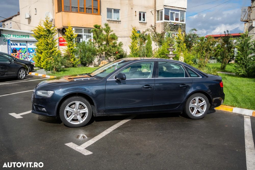 Audi A4 - 1