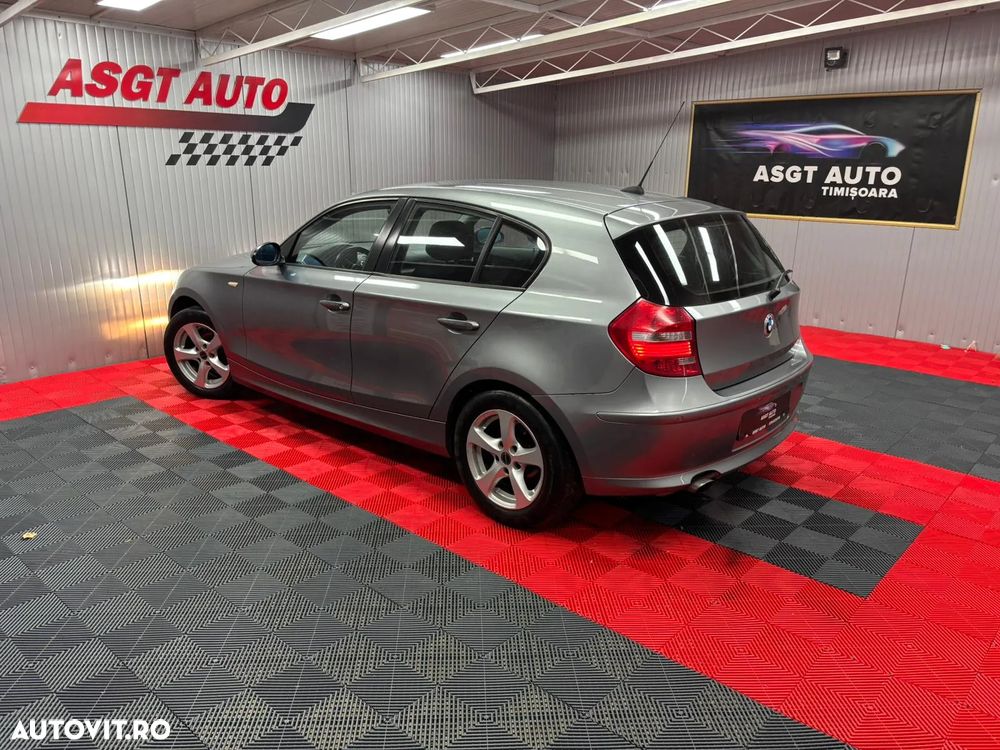 BMW Seria 1 116i - 4