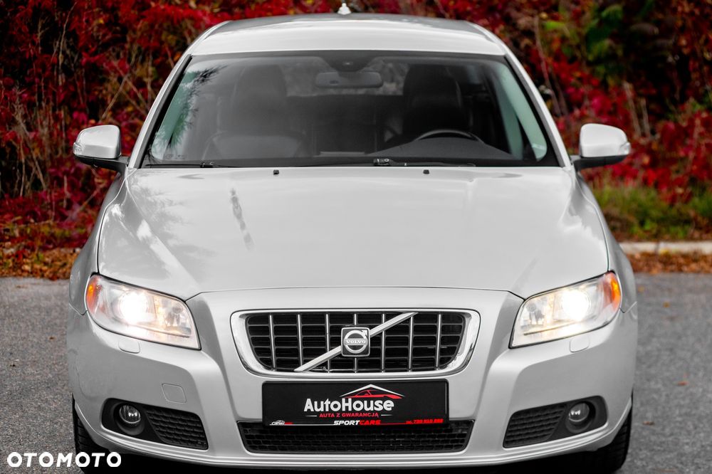 Volvo V70 2.5T Summum - 4