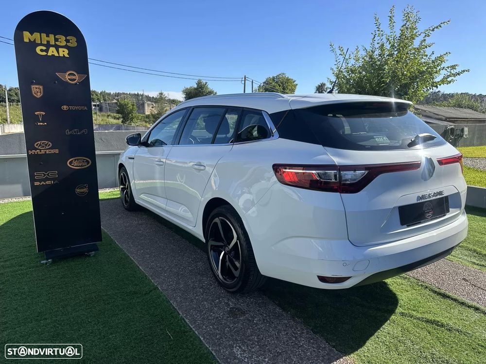 Renault Mégane Sport Tourer - 11