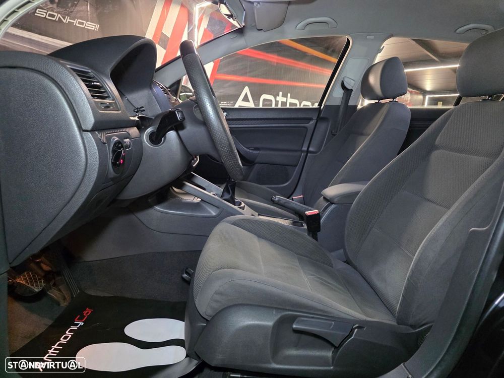 VW Golf 1.9 TDi Confortline - 12