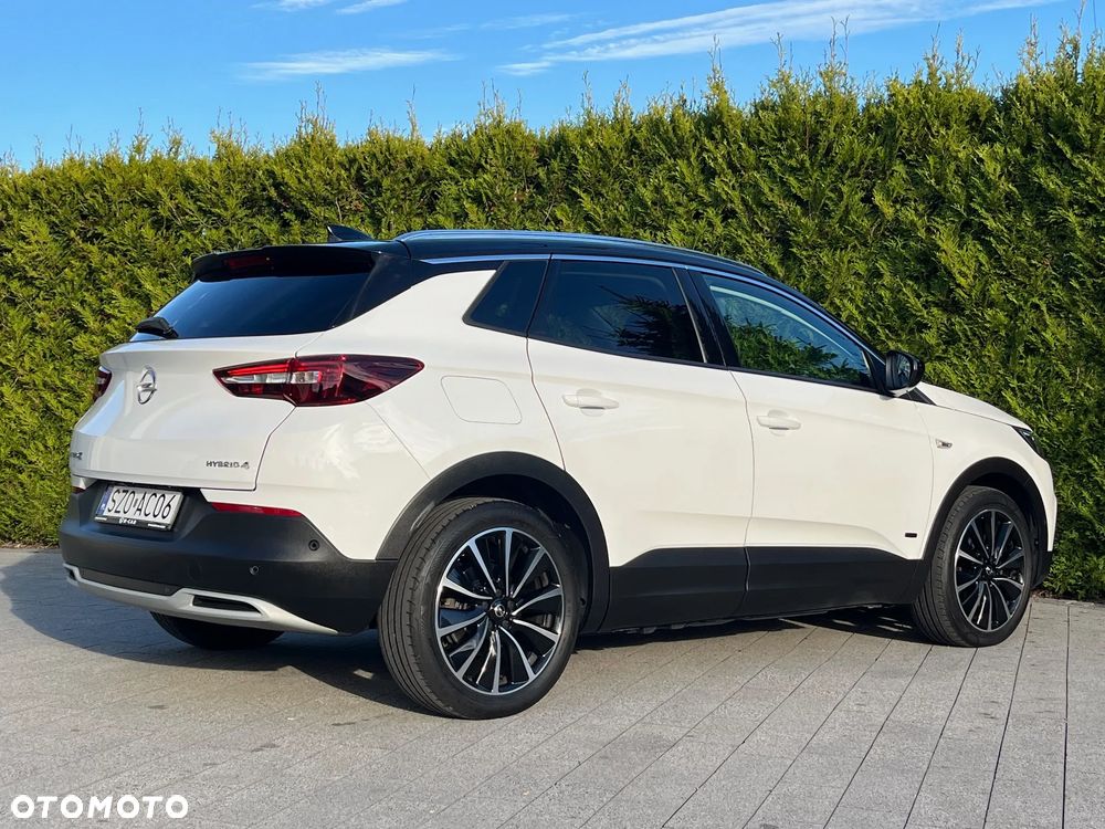 Opel Grandland X 1.6 T PHEV 4x4 Ultimate - 11