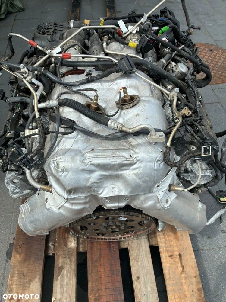 SILNIK N63B44D KOMPLETNY Z OSPRZĘTEM BMW 550i 750i 850i G05 M50i N63B44D - 5