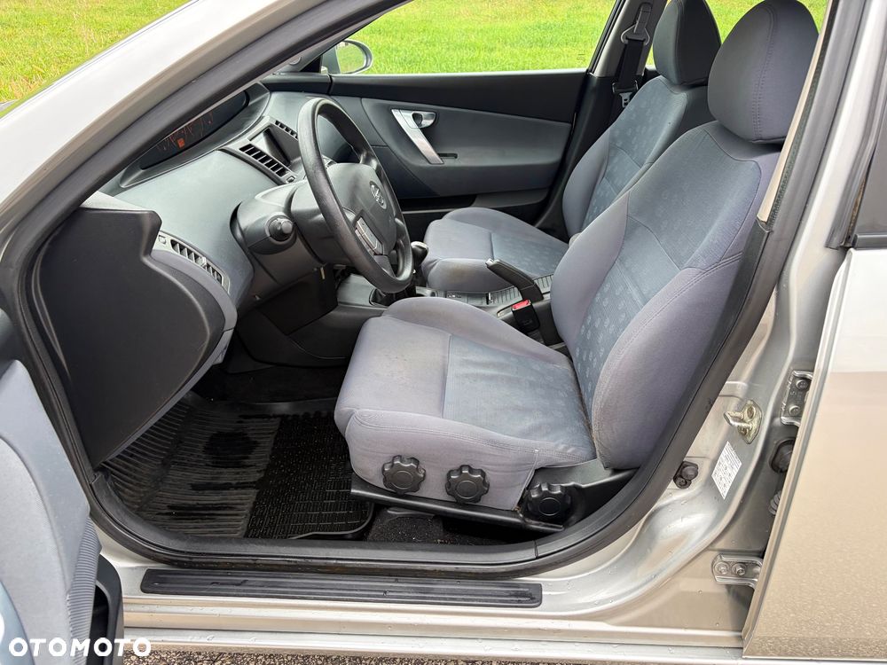 Nissan Primera 1.6 Visia - 20