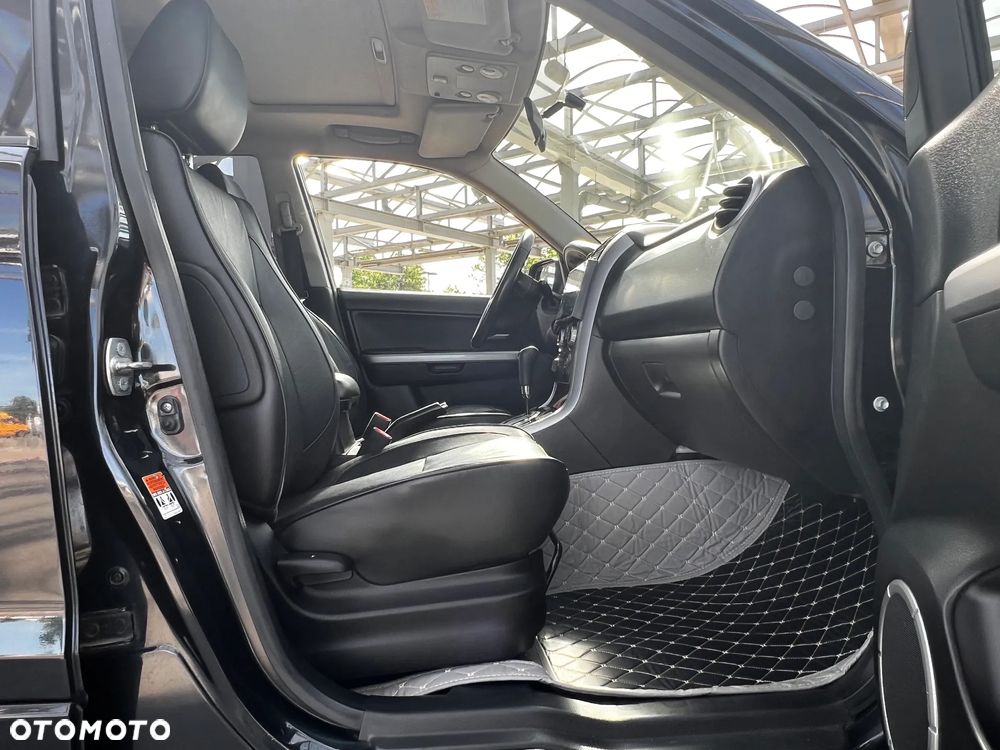 Suzuki Grand Vitara 2.0 De Luxe - 15