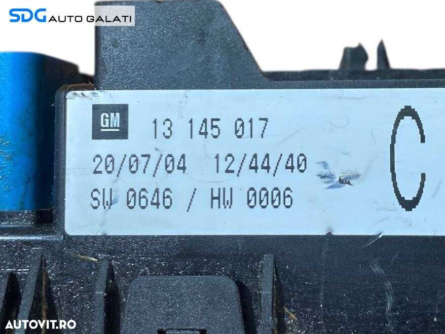 Panou Tablou Relee Sigurante Opel Astra H 2004 - 2010 Cod 13145017 [L8366] - 6