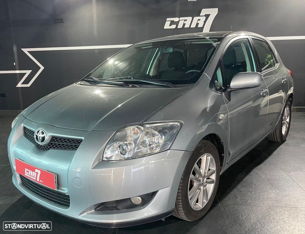 Toyota Auris 2.0 D-4D - 3