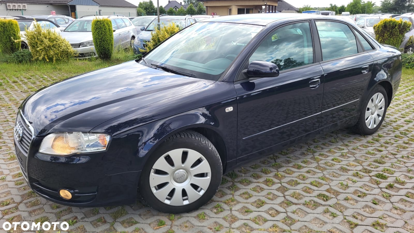 Audi A4 2.0 - 24