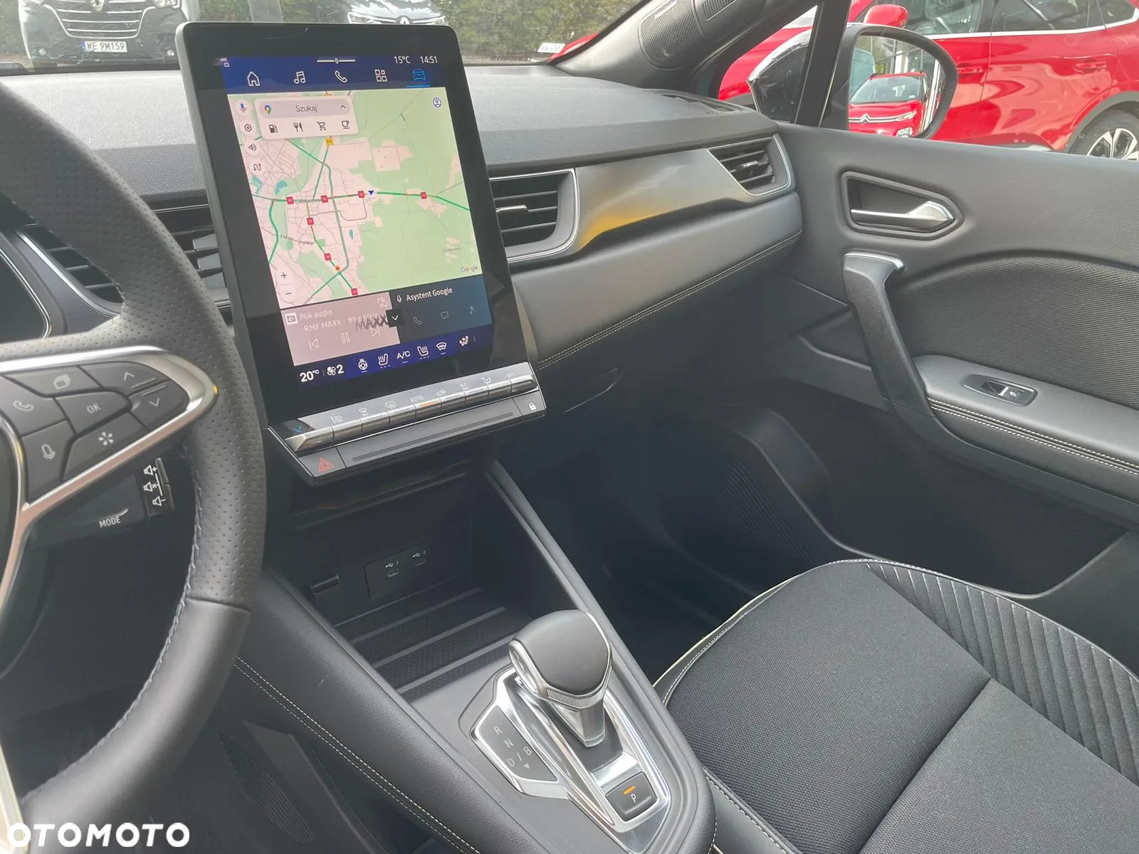 Renault Symbioz - 12