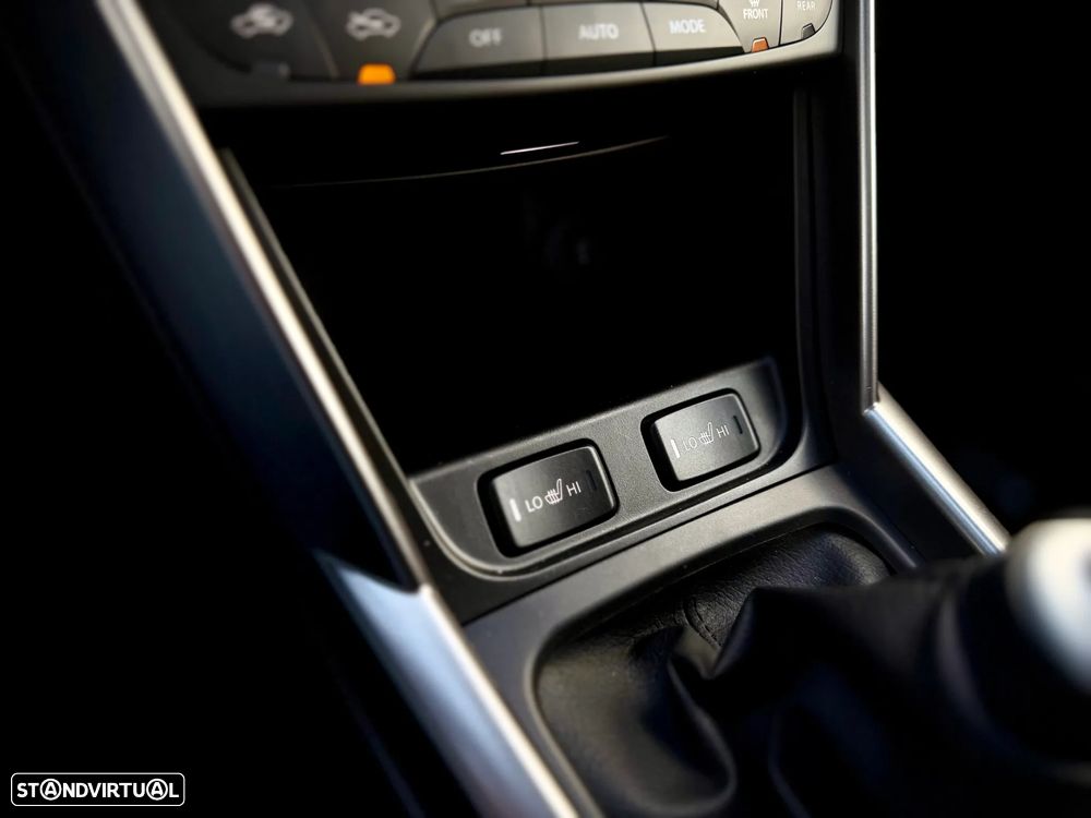 Suzuki S-Cross 1.4T S3 Mild Hybrid - 27