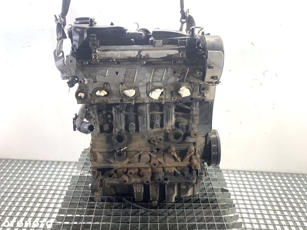 SILNIK  VW CADDY III Nadwozie pełne/minivan (2KA, 2KH, 2CA, 2CH) 2004 - 2015 1.6 TDI 75 kW [102 KM] - 3