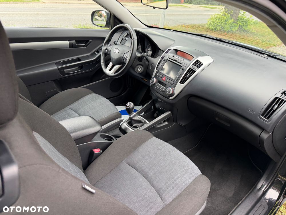 Kia ProCeed 1.4 CVVT Edition 7 - 14