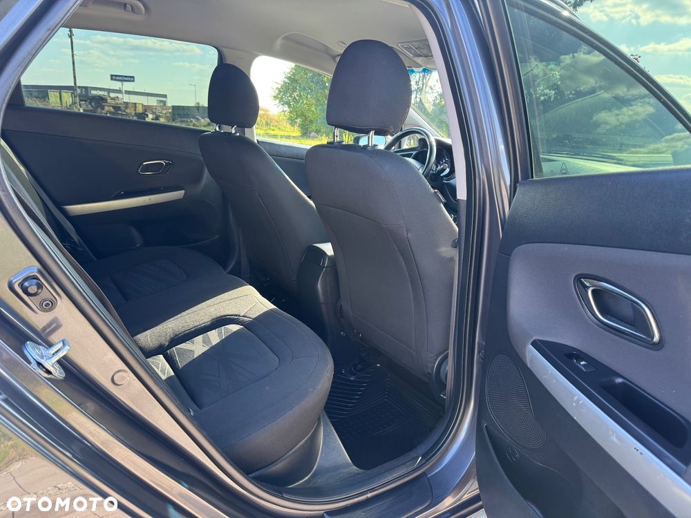 Kia Ceed 1.6 CRDi 128 Dream-Team Edition - 15