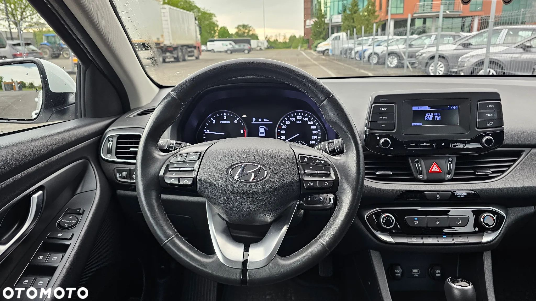 Hyundai i30 1.6 D Comfort DCT - 8