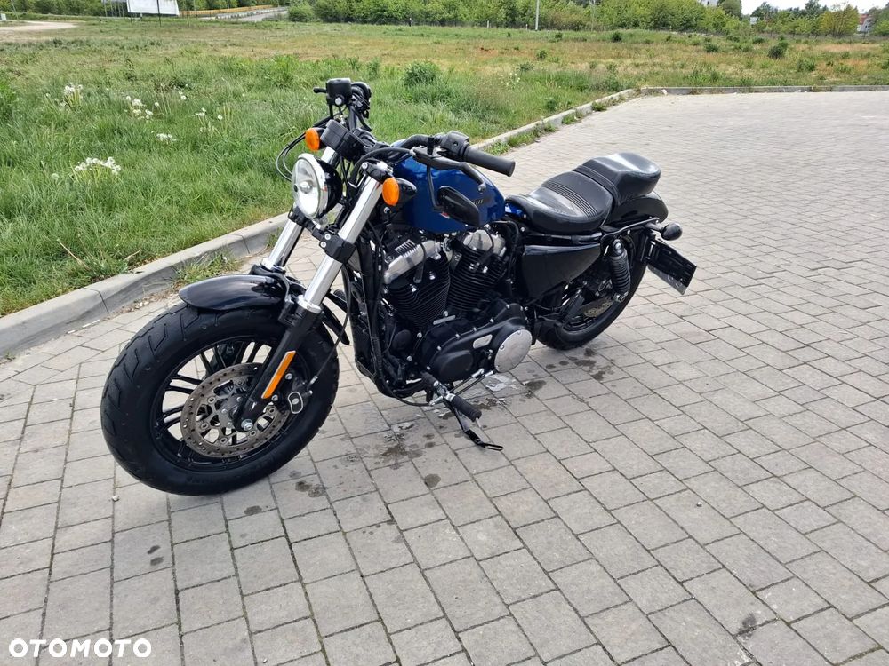 Harley-Davidson Sportster Forty-Eight - 4