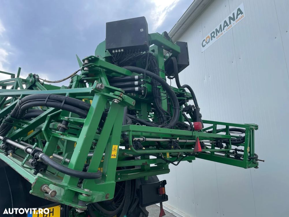 John Deere 840 - 28