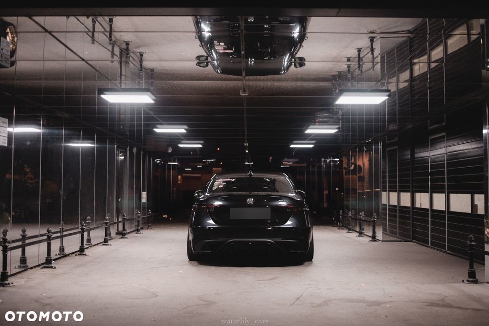 Alfa Romeo Giulia 2.0 Turbo Super - 2