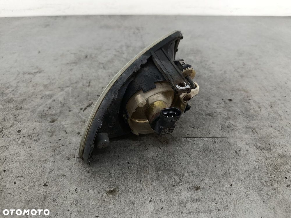 HALOGEN PRAWY PRZÓD FORD MONDEO MK3 3S71-15K201-AE  0305068002 - 4