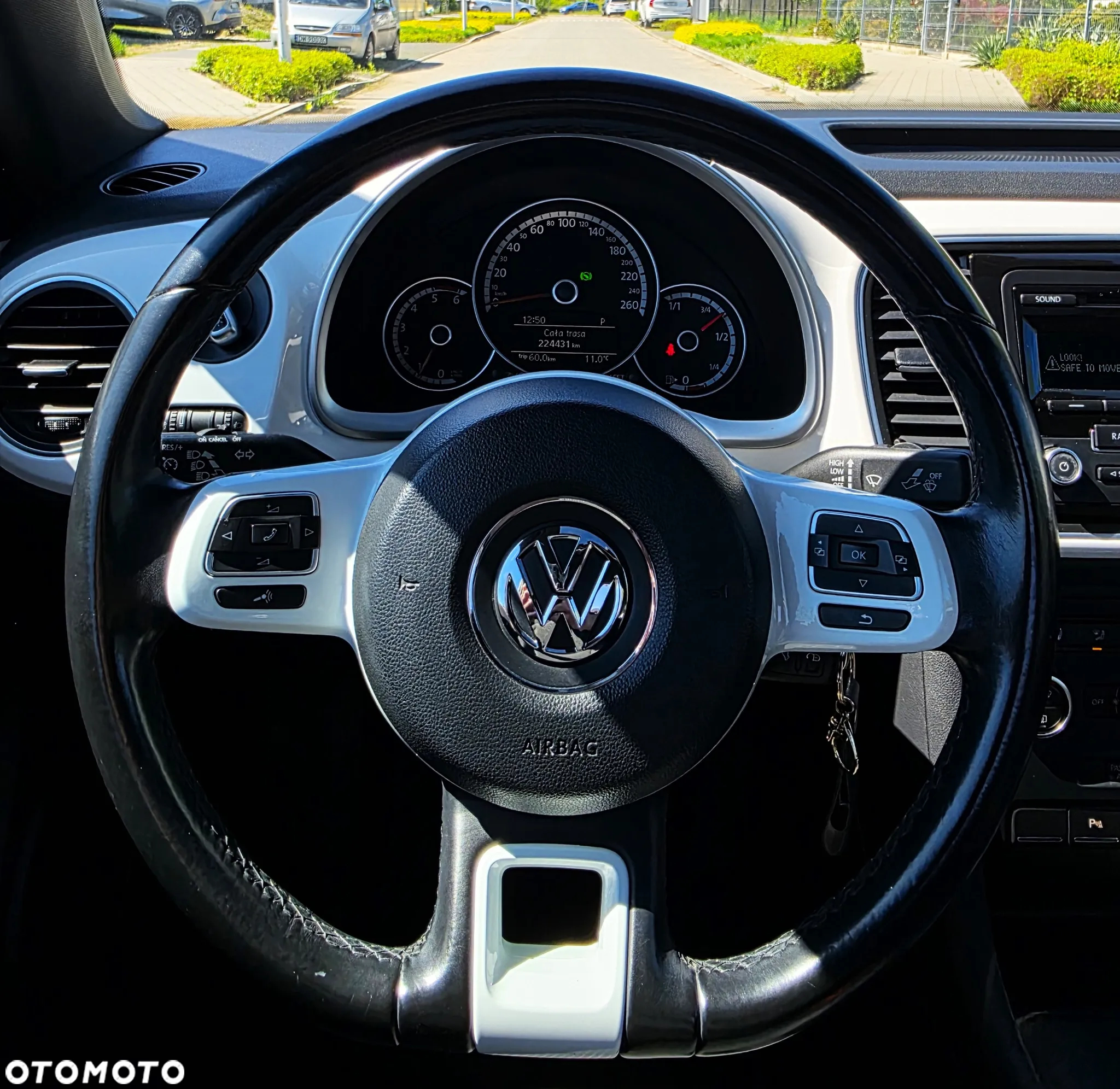 Volkswagen Beetle 2.0 TDI Design DSG - 13