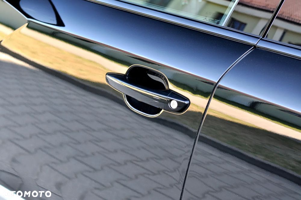 Peugeot 2008 1.2 PureTech GT S&S EAT8 - 11